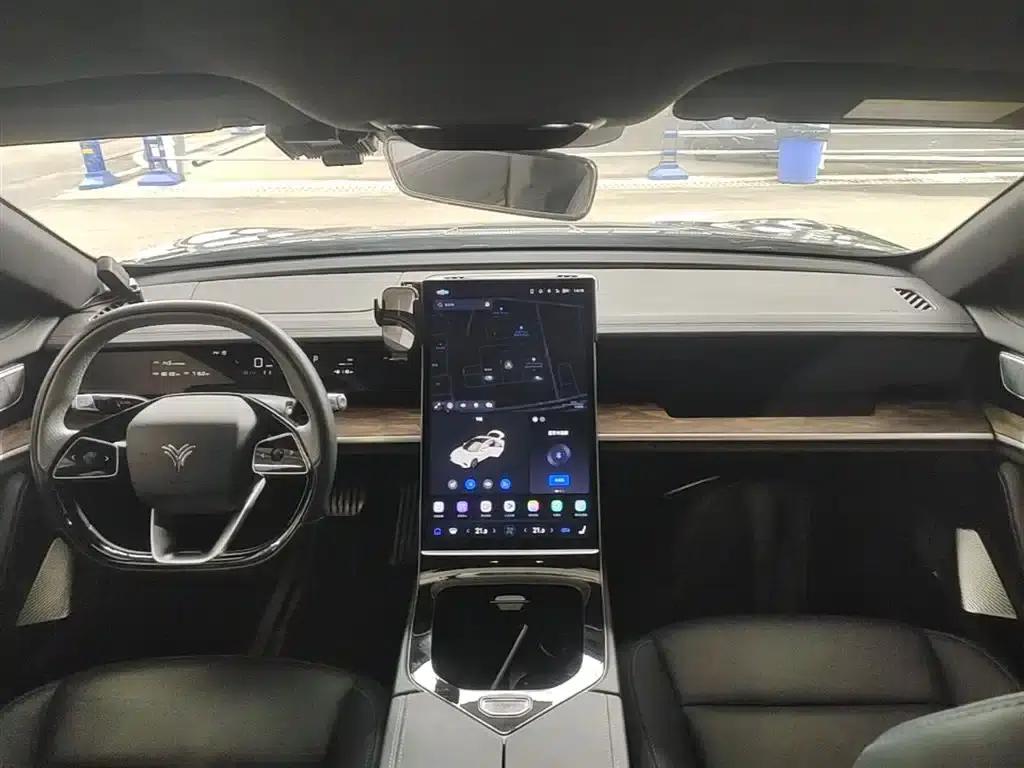 Nezha S 2024 Pure Electric 520km Rear-Wheel Drive Lite Edition — миниатюра 10