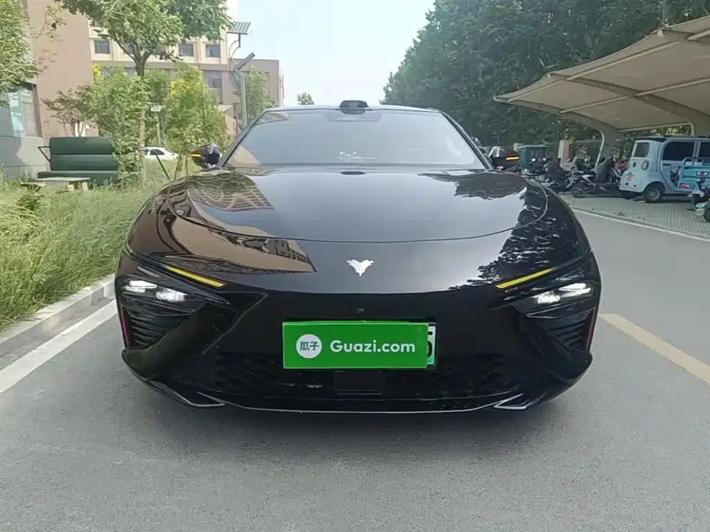 Nezha S 2022 Range Extended Edition, 1160km, Rear-Wheel Drive Mid-Range Version — миниатюра 3
