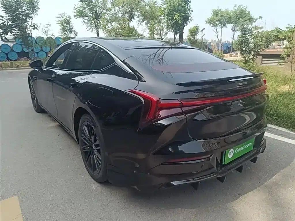 Nezha S 2022 Range Extended Edition, 1160km, Rear-Wheel Drive Mid-Range Version — миниатюра 5