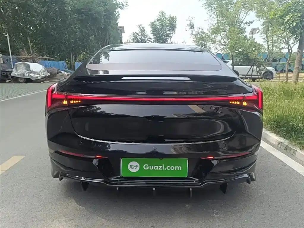 Nezha S 2022 Range Extended Edition, 1160km, Rear-Wheel Drive Mid-Range Version — миниатюра 6