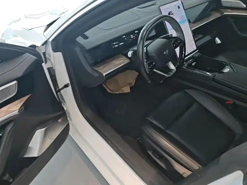 Nezha S 2023 Pure Electric 520km Rear-Wheel Drive Lite Edition — миниатюра 16