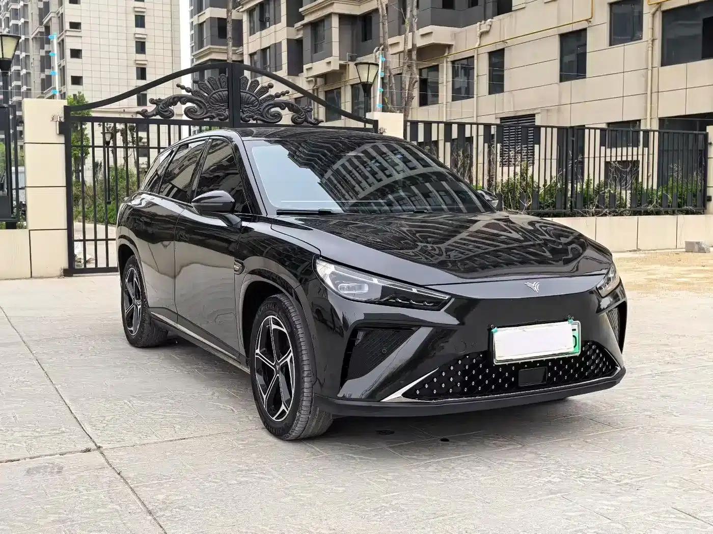 Nezha L 2024 Range Extender 310 Flash Charge Red Edition — миниатюра 3