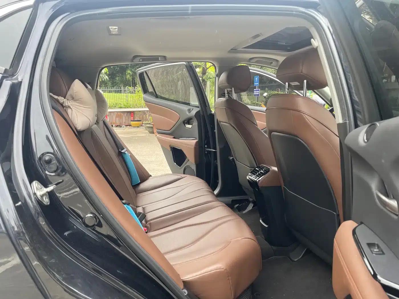 Acura CDX 2018 2.0L 2WD Premium Hybrid — миниатюра 11