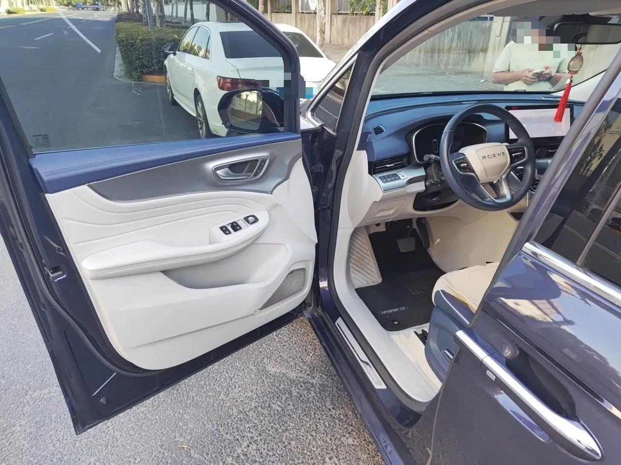 Roewe iMAX8 2022 400TGI Prestige Edition — миниатюра 17