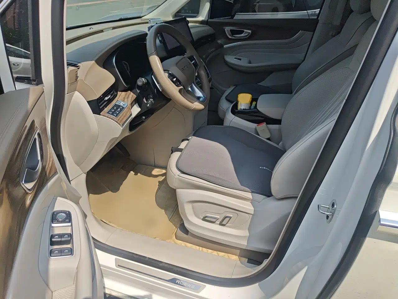 Roewe iMAX8 2023 400TGI Comfort Edition — миниатюра 17