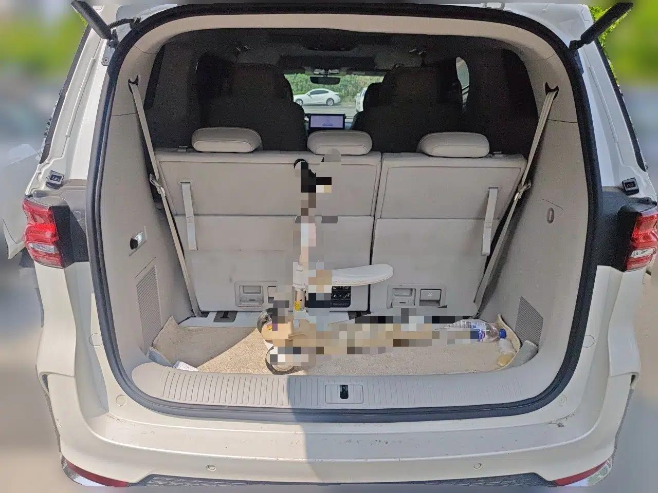Roewe iMAX8 2023 400TGI Comfort Edition — миниатюра 20