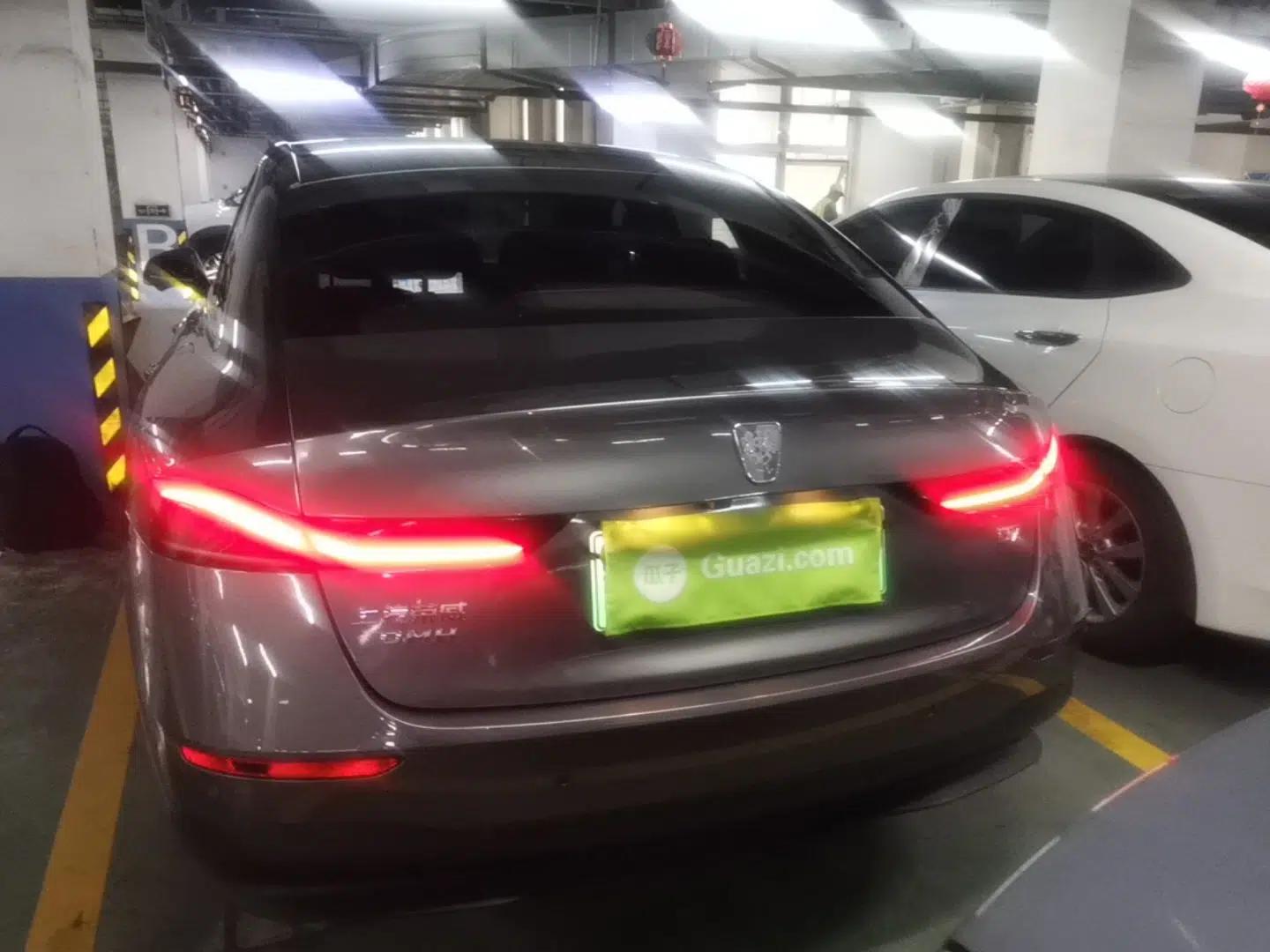 Roewe D7 2023 DMH 125km Excellence Edition — миниатюра 5