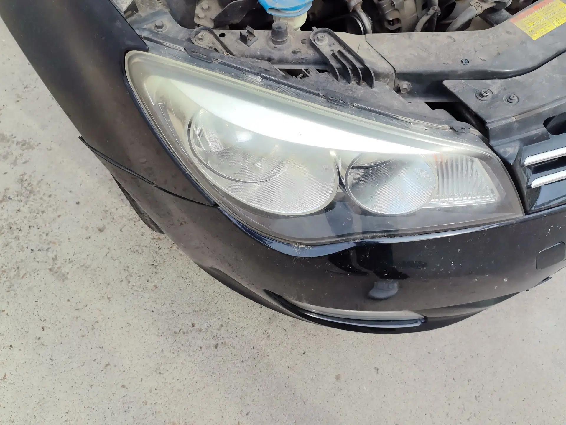 Roewe 350 2013 350S 1.5L Manual Xunchi Edition — миниатюра 7