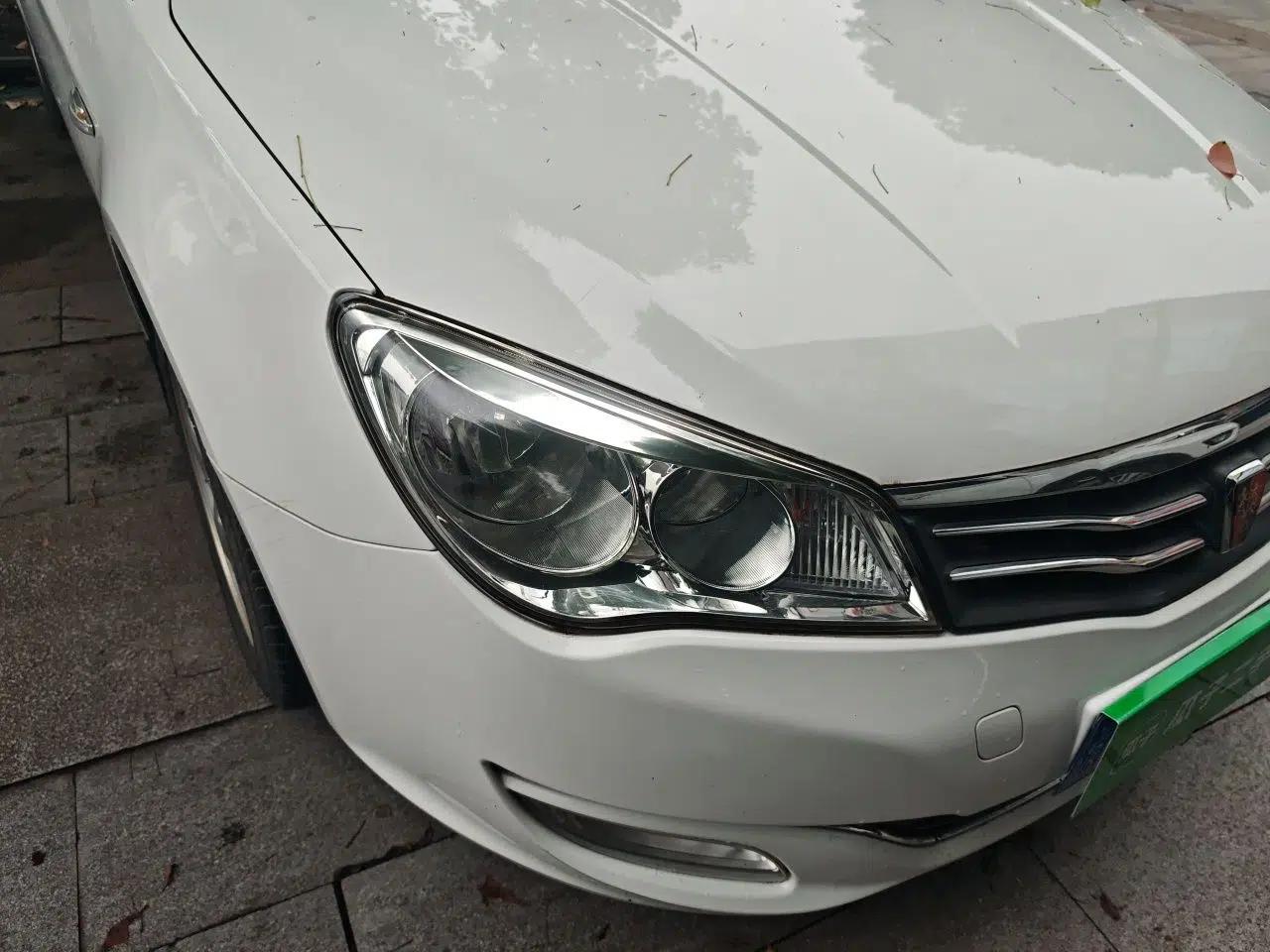 Roewe 350 2011 350S 1.5L Automatic Xunyue Edition — миниатюра 7
