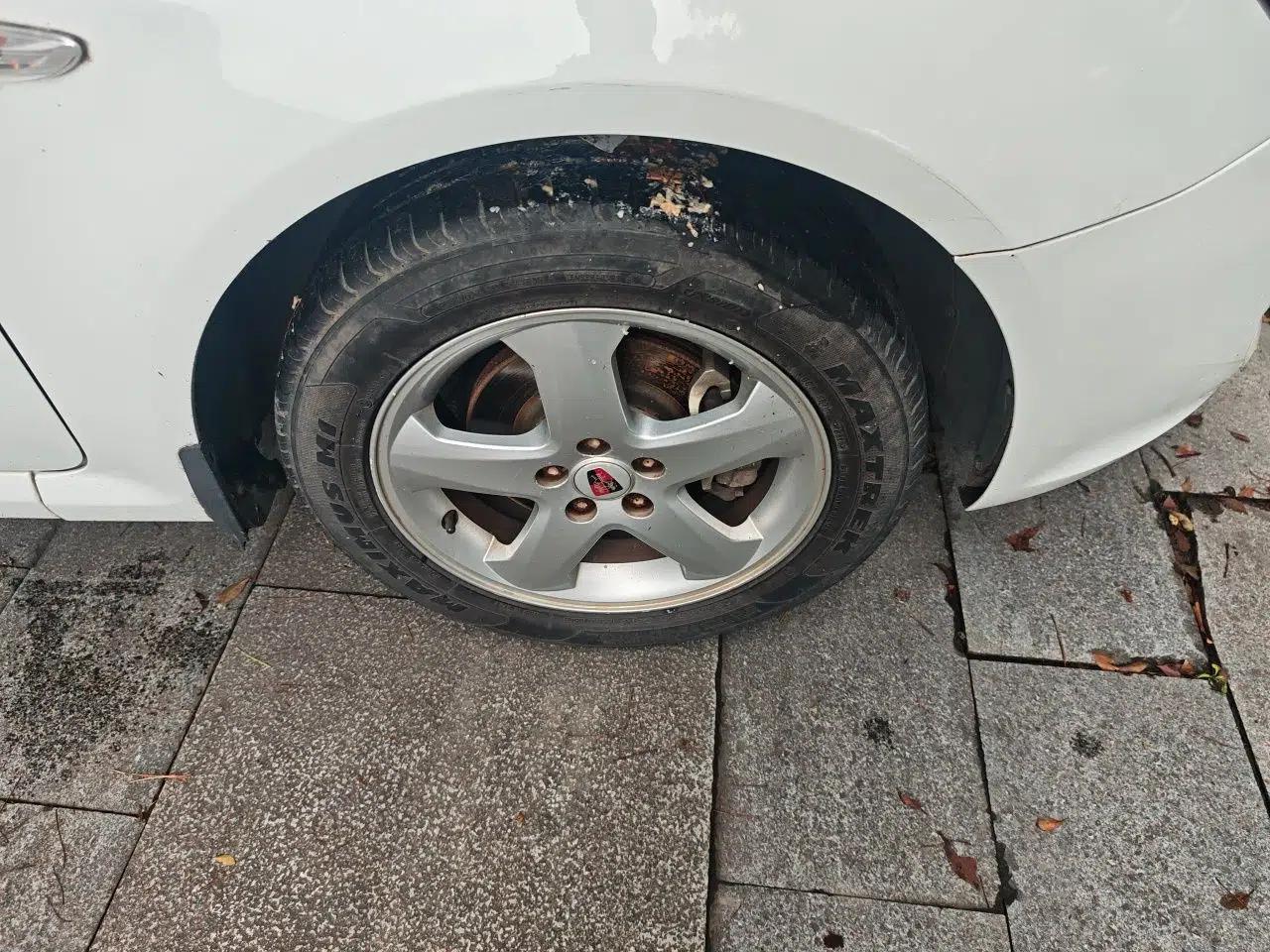 Roewe 350 2011 350S 1.5L Automatic Xunyue Edition — миниатюра 8