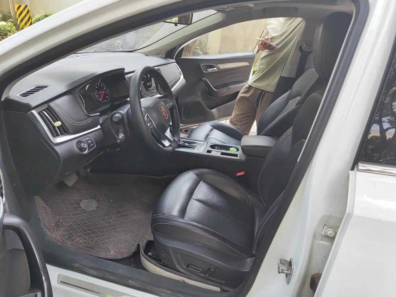 Roewe i6 2018 20T Automatic Flagship Edition — миниатюра 16