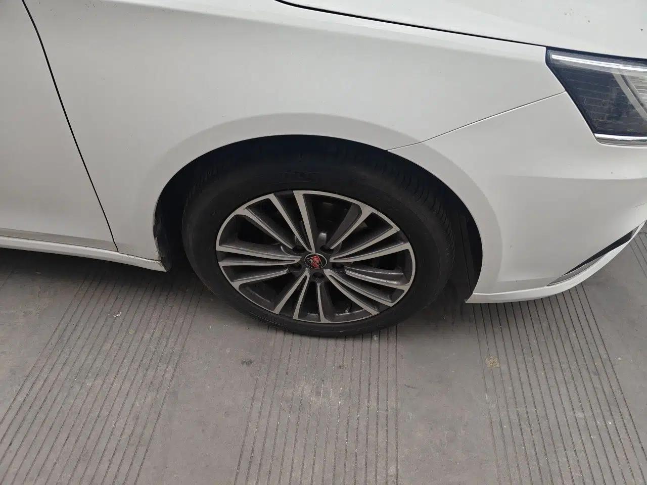 Roewe i6 2020 PLUS 1.6L CVT 4G Connected Glory Flagship Edition — миниатюра 8