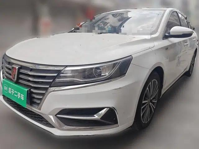 Roewe i6 2020 PLUS 1.6L CVT 4G Connected Glory Flagship Edition
