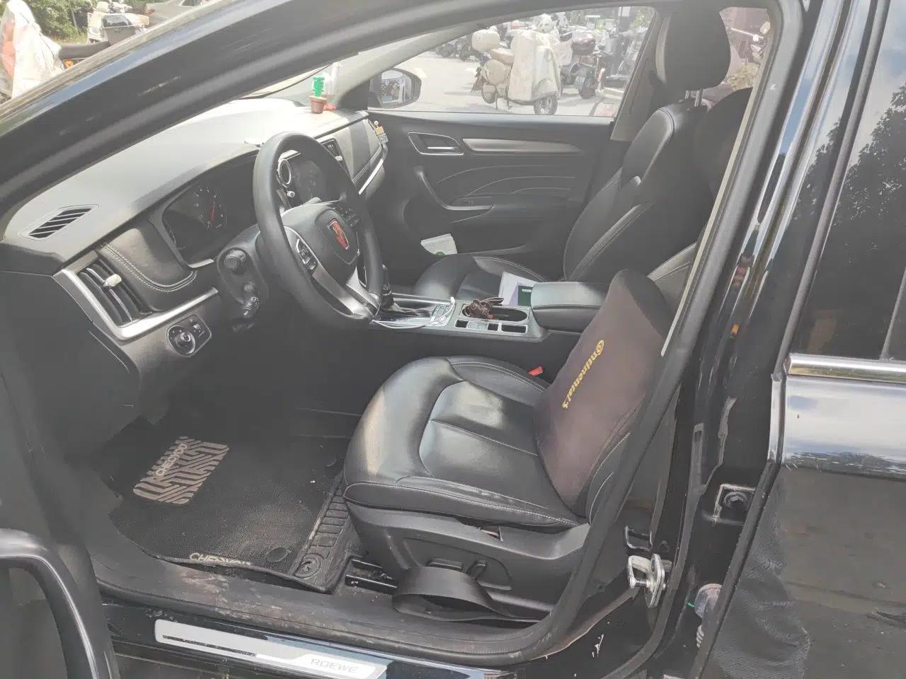 Roewe i6 2019 PLUS 1.6L CVT 4G Connected Flagship Deluxe Edition — миниатюра 16