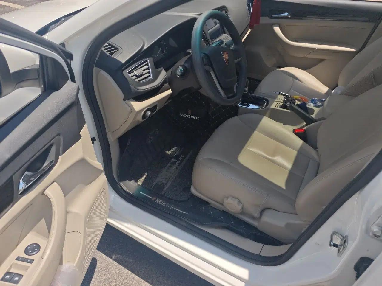 Roewe 360 2015 1.5L Automatic Luxury Edition — миниатюра 17
