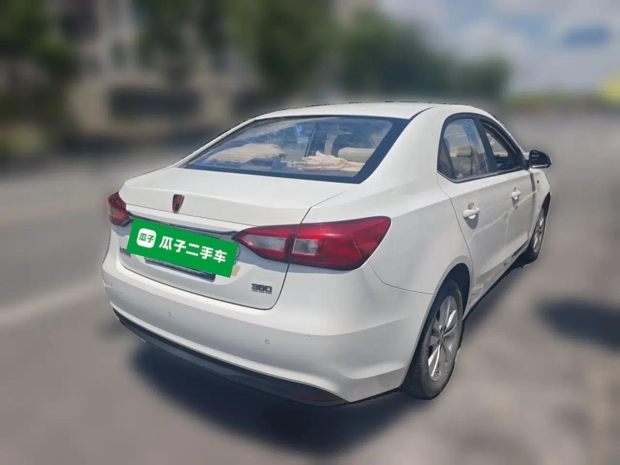 Roewe 360 2015 1.5L Automatic Luxury Edition — миниатюра 6