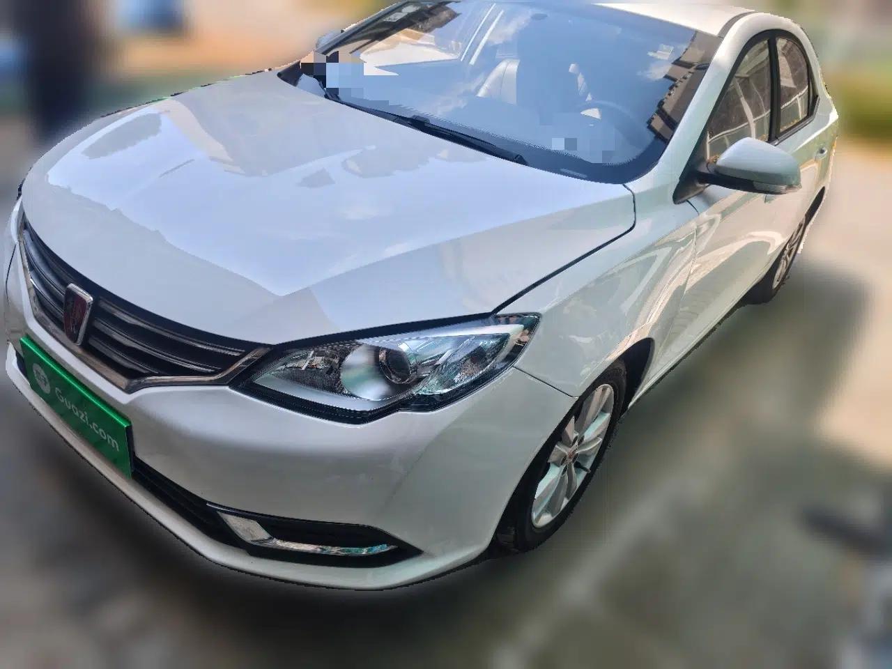 Roewe 360 2016 1.5L Automatic Smart Screen Version — миниатюра 1
