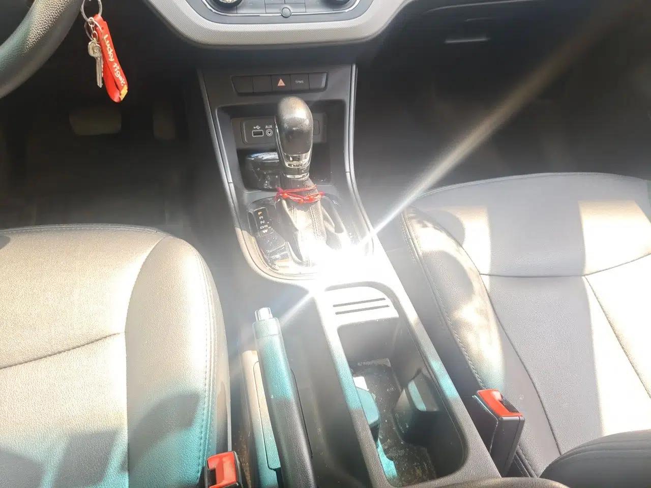 Roewe 360 2016 1.5L Automatic Smart Screen Version — миниатюра 15