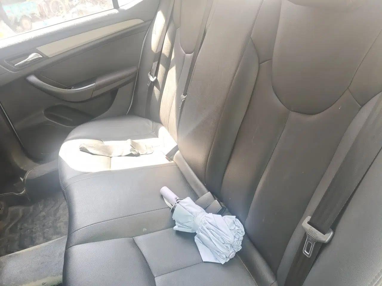 Roewe 360 2016 1.5L Automatic Smart Screen Version — миниатюра 18