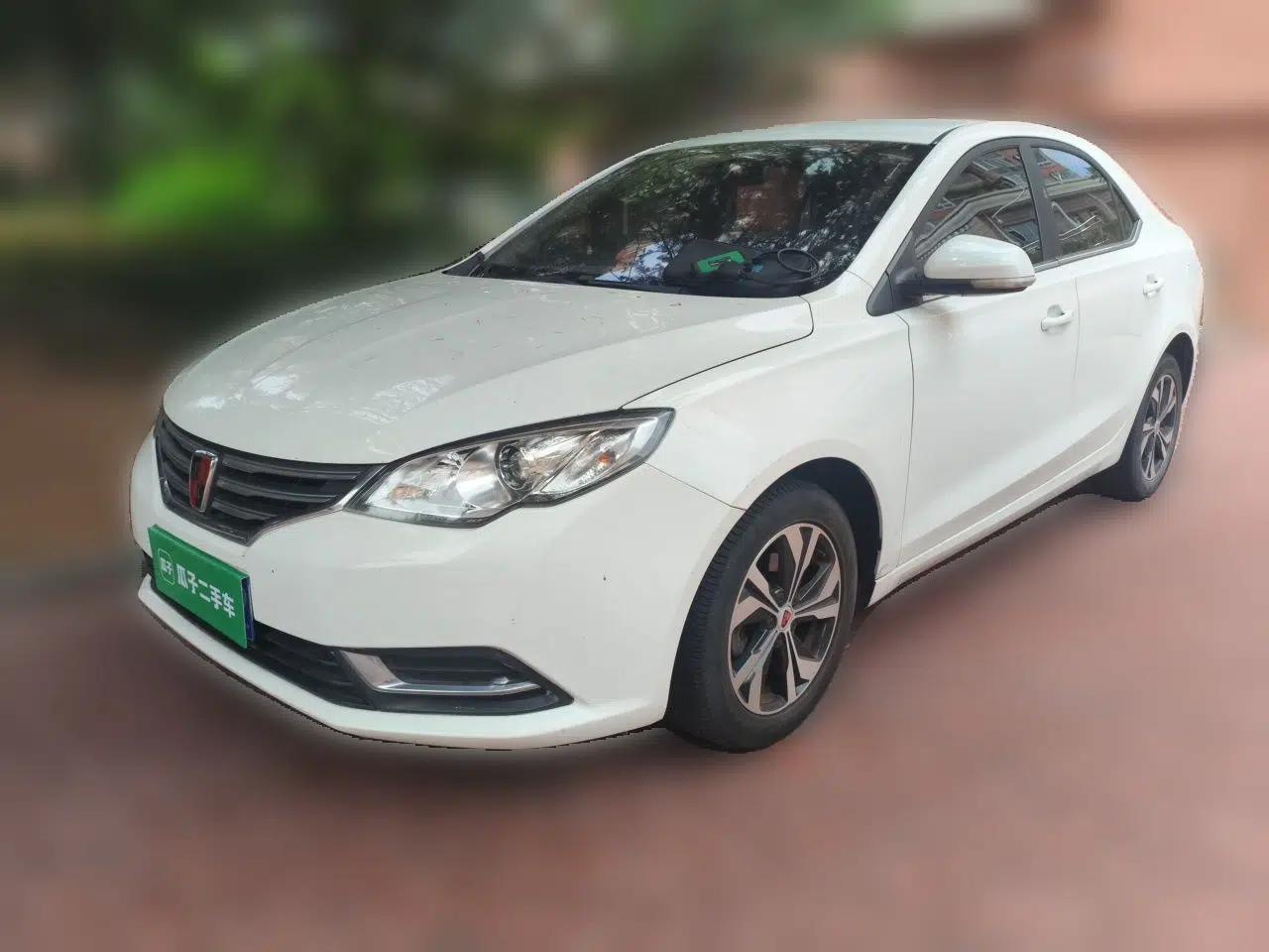 Roewe 360 2017 1.5L Automatic Smart Screen Version — миниатюра 1