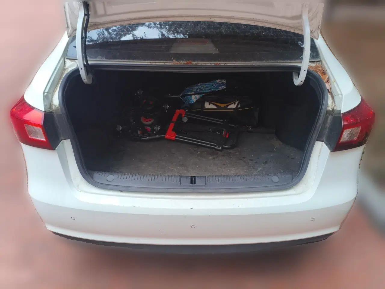 Roewe 360 2017 1.5L Automatic Smart Screen Version — миниатюра 16