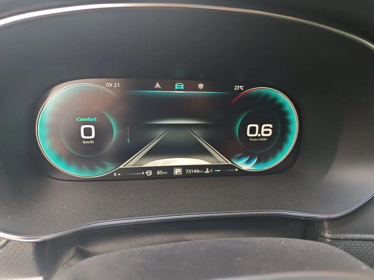 Roewe RX5 MAX 2019 300TGI Automatic Smart Cabin Flagship Edition — миниатюра 12
