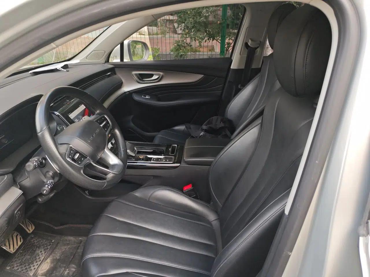 Roewe RX5 MAX 2019 300TGI Automatic Smart Cabin Flagship Edition — миниатюра 16