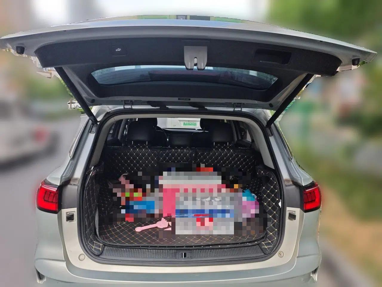 Roewe RX5 MAX 2019 300TGI Automatic Smart Cabin Flagship Edition — миниатюра 20