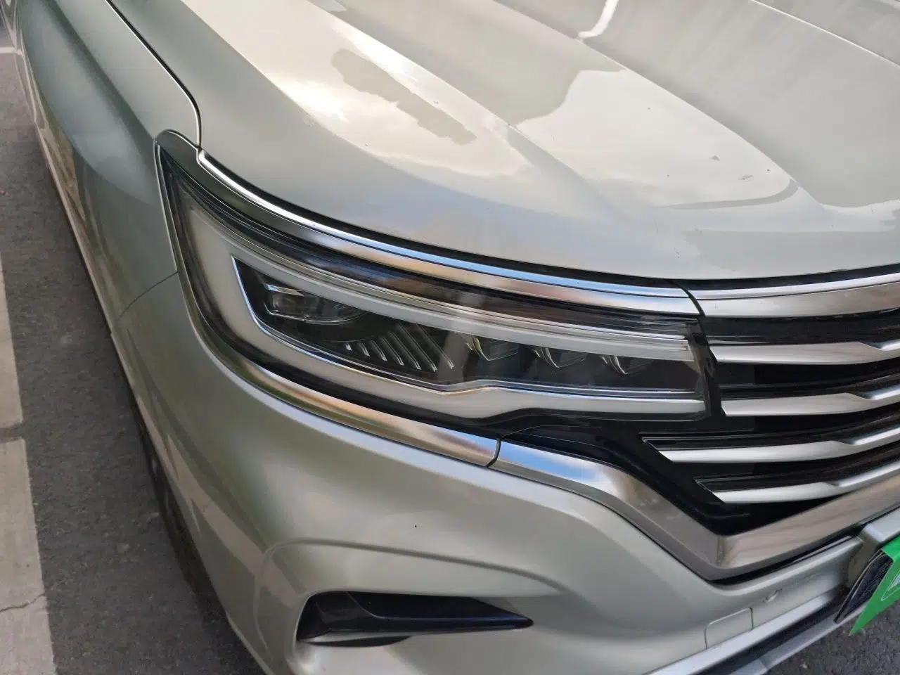 Roewe RX5 MAX 2019 300TGI Automatic Smart Cabin Flagship Edition — миниатюра 7