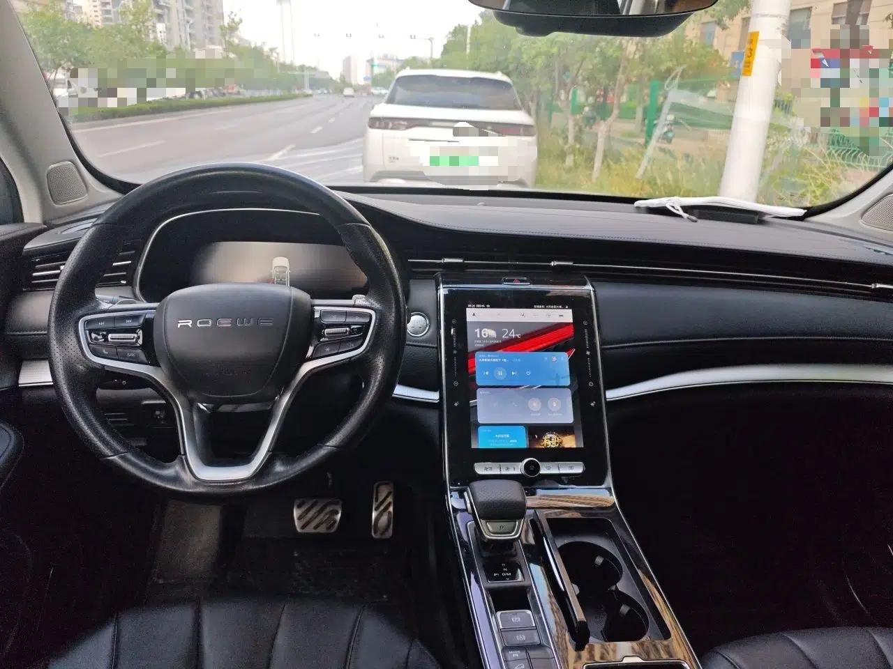 Roewe RX5 MAX 2019 300TGI Automatic Smart Cabin Flagship Edition — миниатюра 10