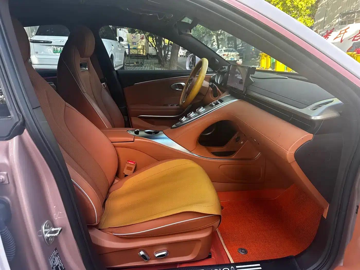 ORA Lightning Cat 2022 555km Premium Edition — миниатюра 11