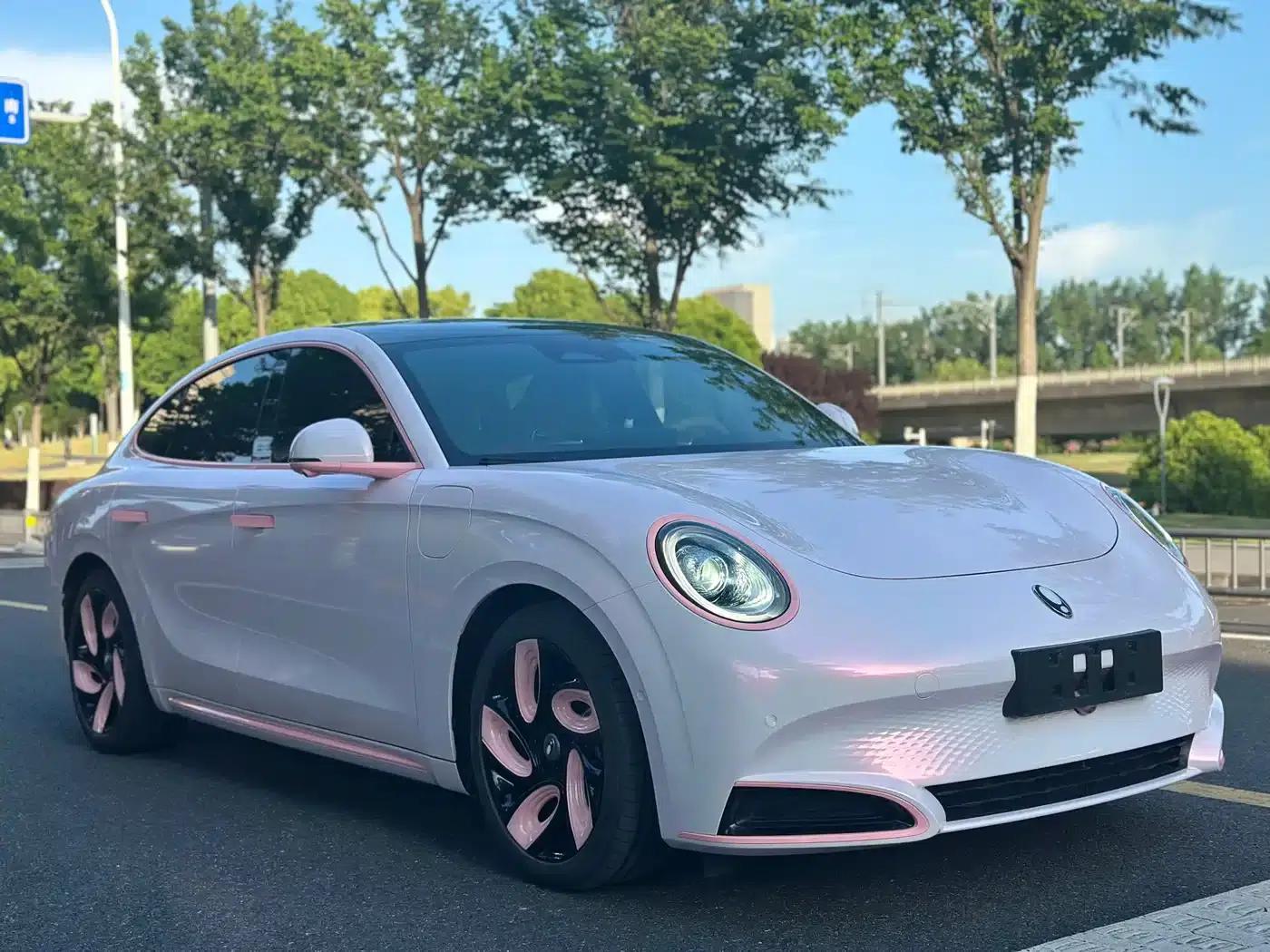 ORA Lightning Cat 2022 555km Premium Edition — миниатюра 7