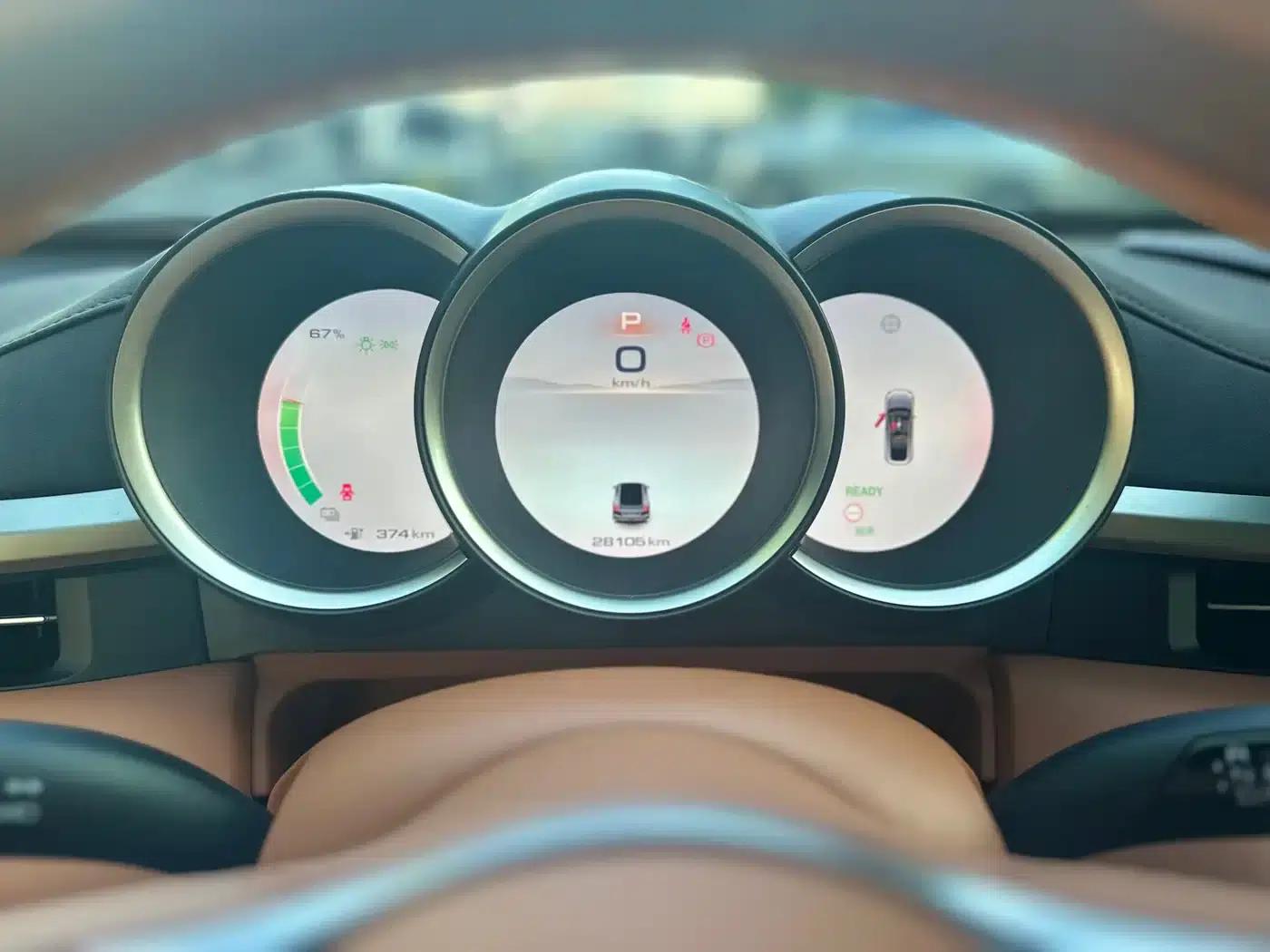 ORA Lightning Cat 2022 555km Premium Edition — миниатюра 9