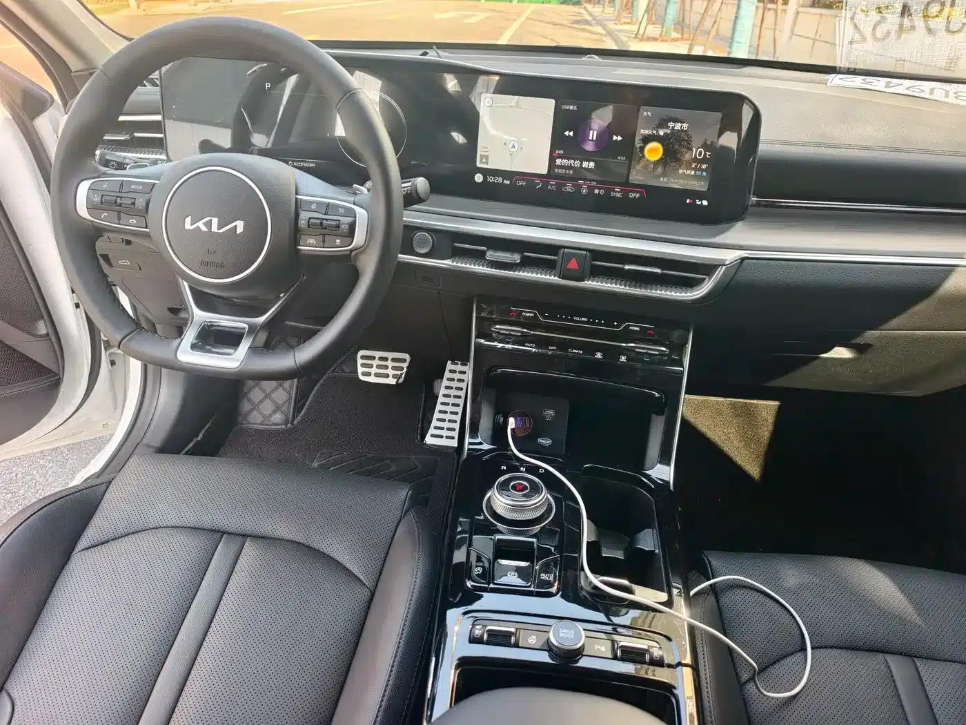 Kia K5 2025 2.0T Flagship Edition — миниатюра 8