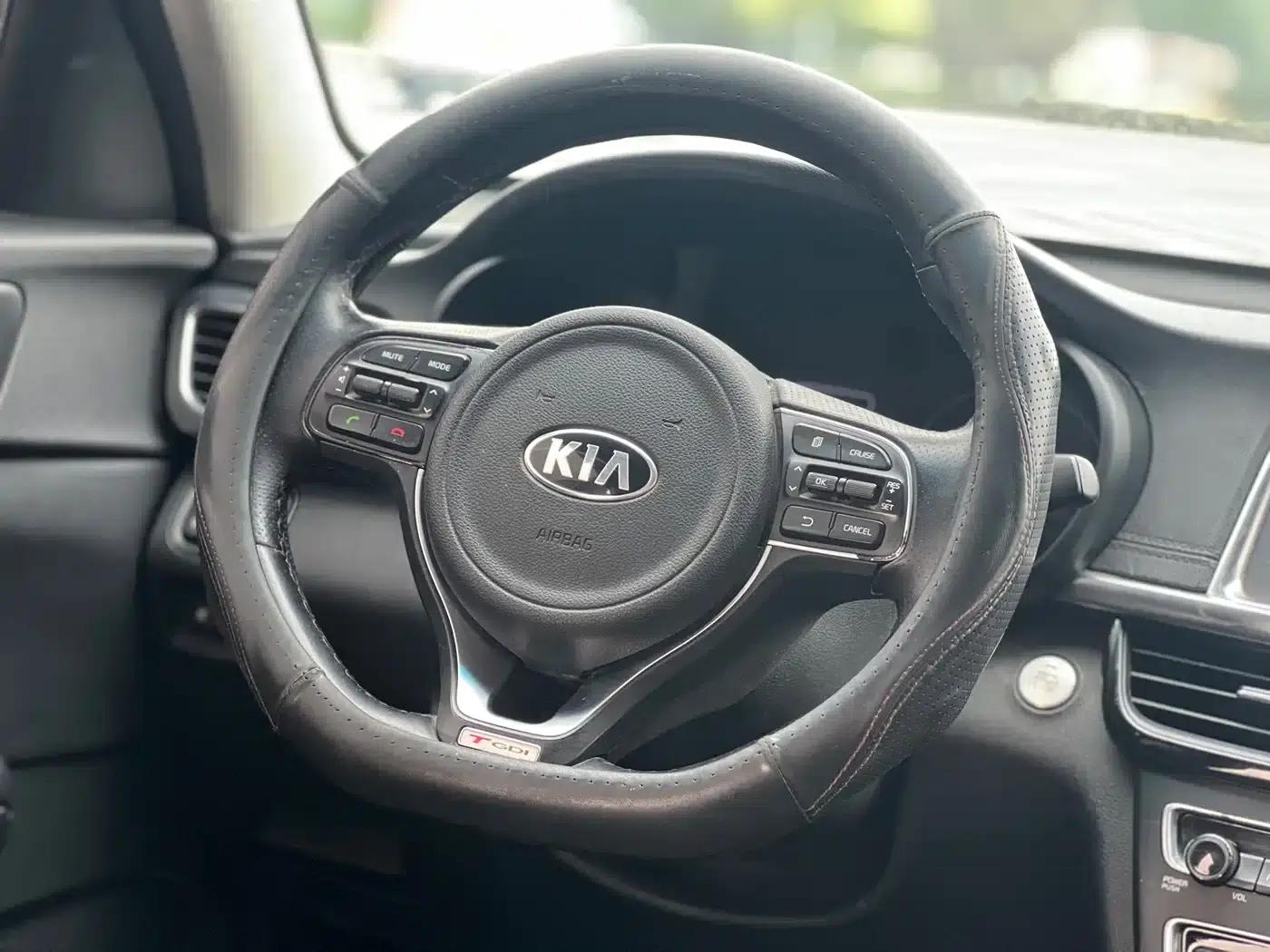 Kia K5 2016 1.6T Automatic LUX — миниатюра 11