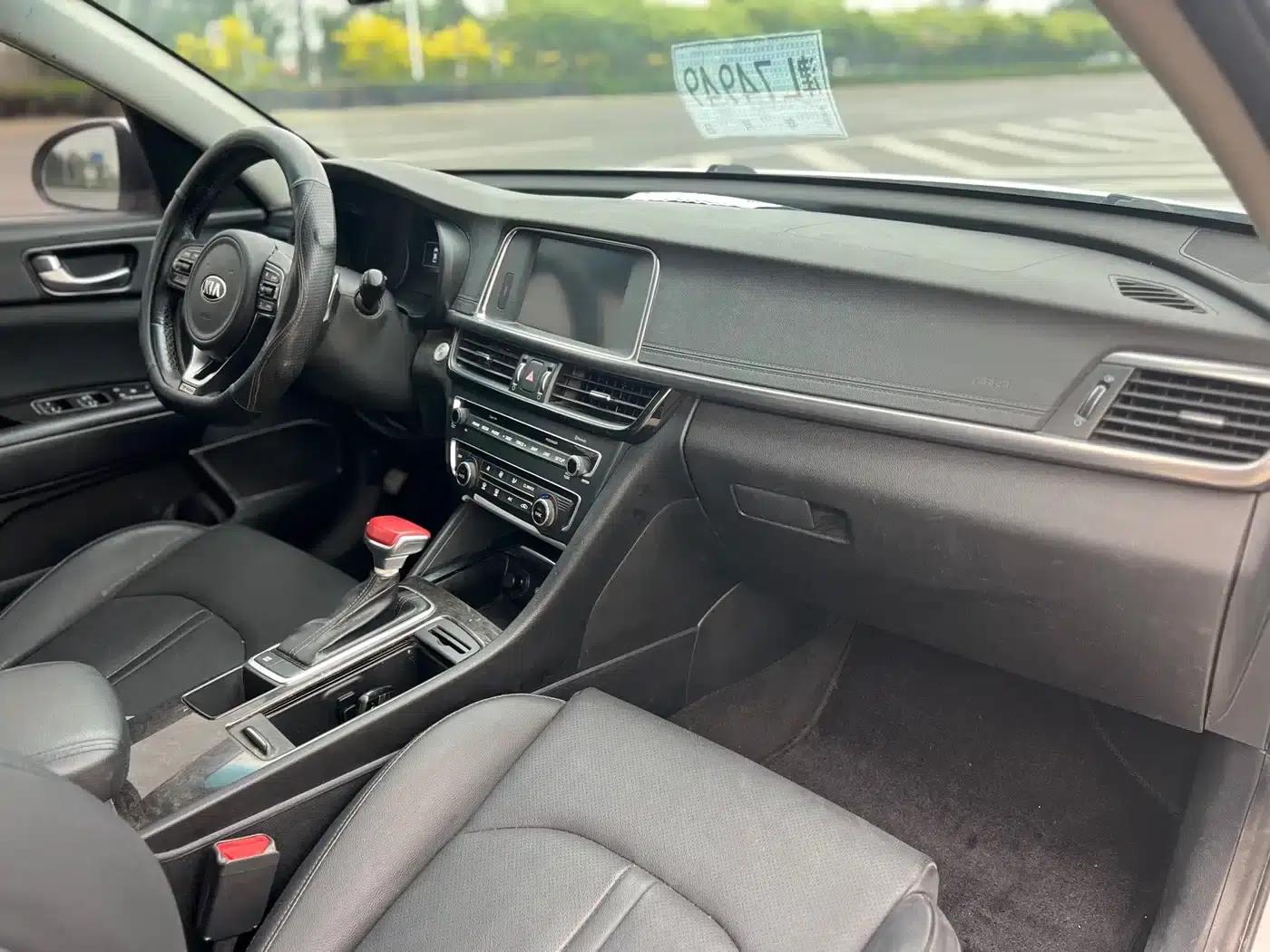 Kia K5 2016 1.6T Automatic LUX — миниатюра 4