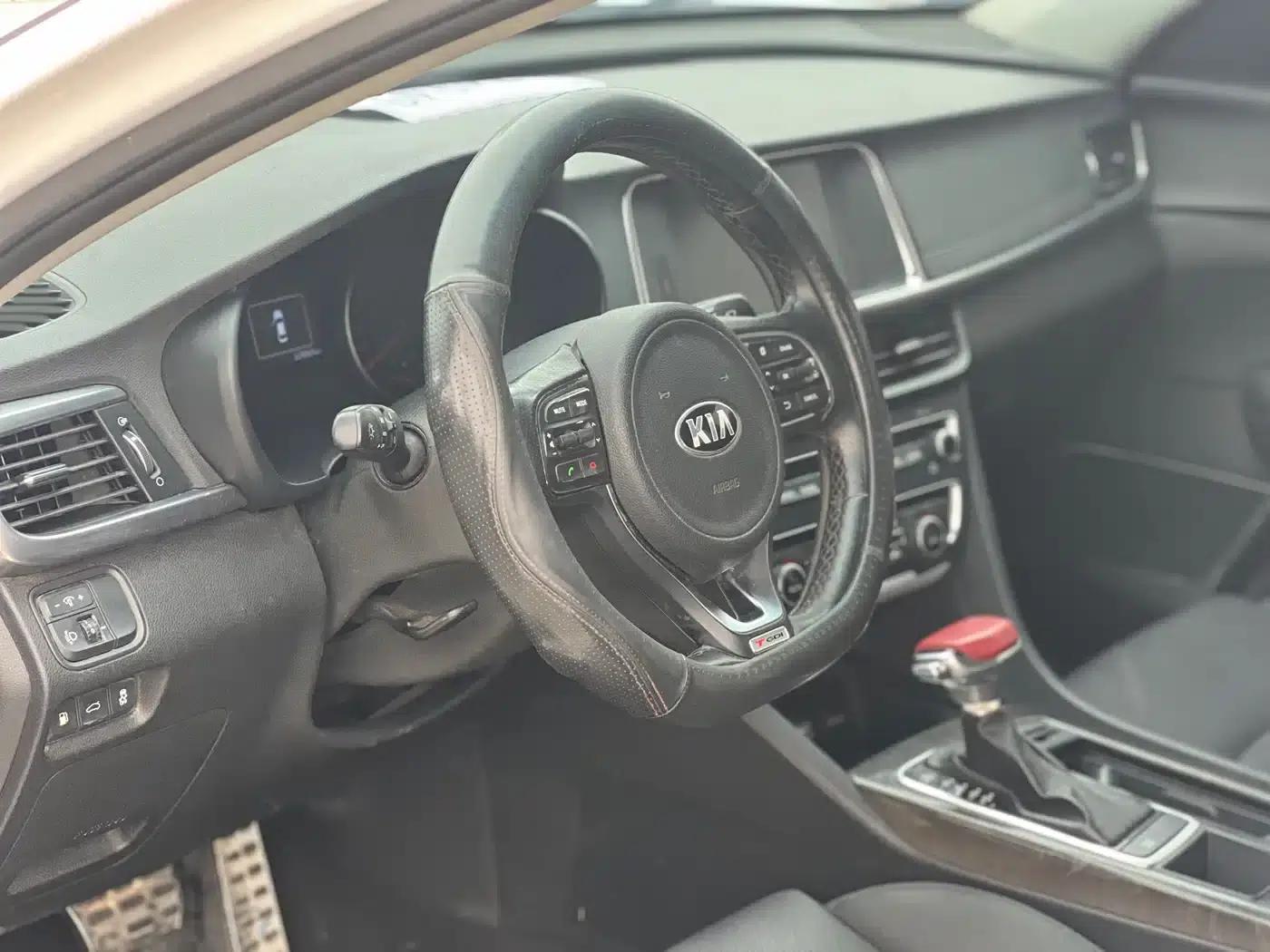 Kia K5 2016 1.6T Automatic LUX — миниатюра 10