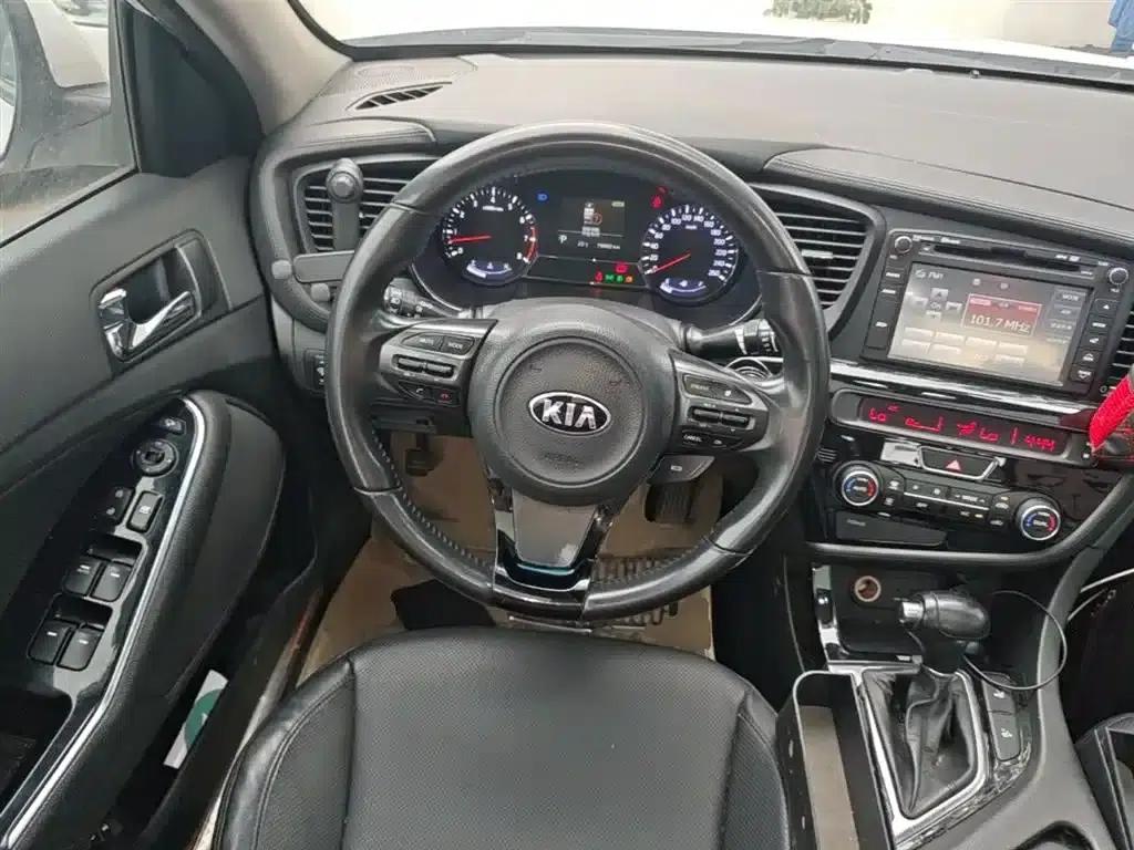 Kia K5 2015 2.0L Automatic Special — миниатюра 11