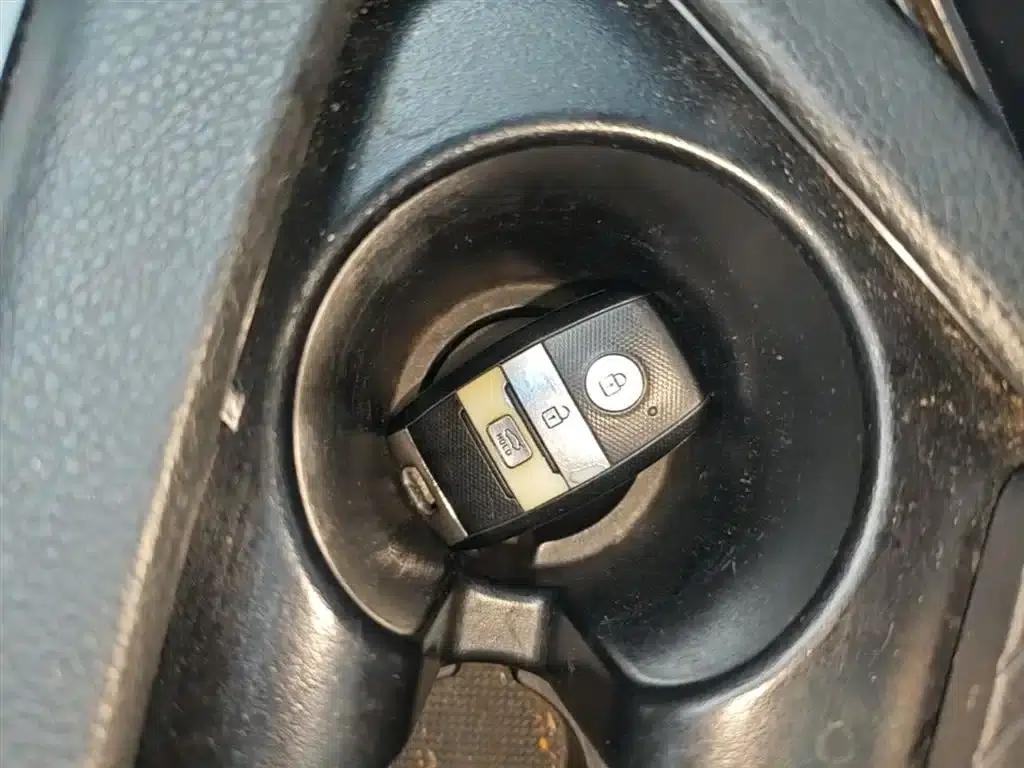 Kia K5 2015 2.0L Automatic Special — миниатюра 9