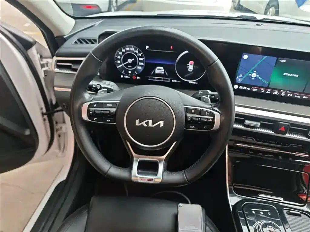 Kia K5 2021 380T GT-Line Refresh Edition — миниатюра 11