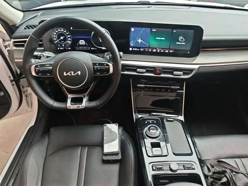 Kia K5 2021 380T GT-Line Refresh Edition — миниатюра 10