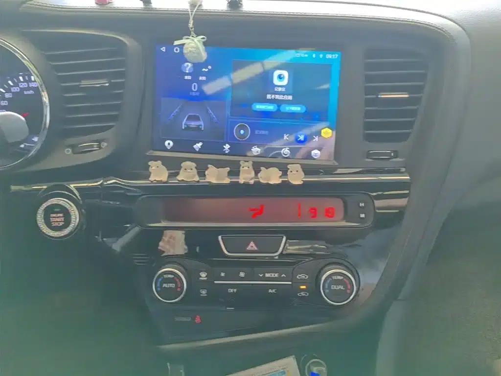 Kia K5 2014 2.0L Automatic Luxury — миниатюра 13