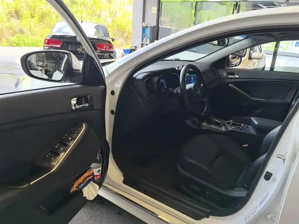 Kia K5 2014 2.0L Automatic Luxury — миниатюра 16