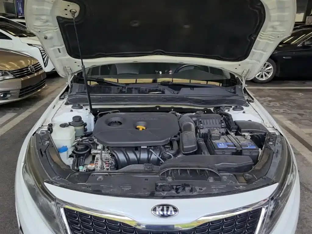Kia K5 2014 2.0L Automatic Luxury — миниатюра 20
