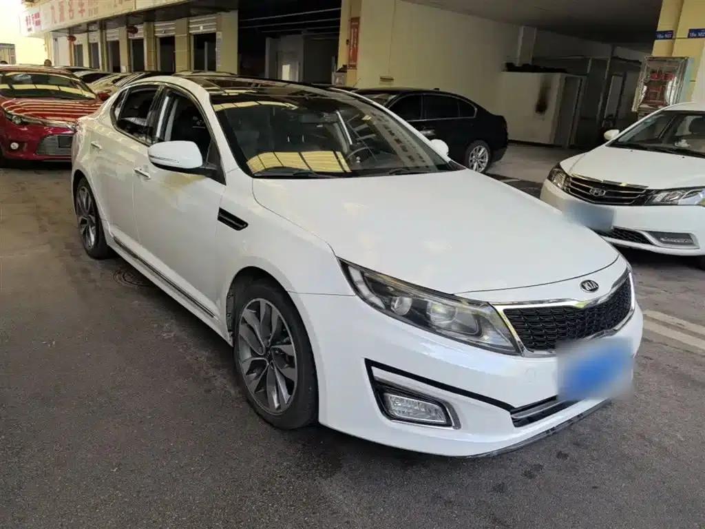 Kia K5 2014 2.0L Automatic Luxury — миниатюра 4
