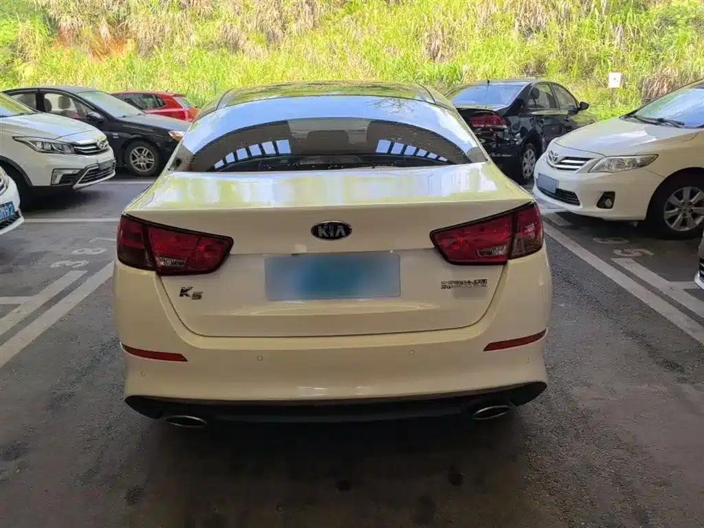 Kia K5 2014 2.0L Automatic Luxury — миниатюра 6