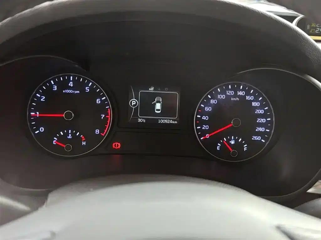 Kia K5 2016 1.6T Automatic LUX — миниатюра 12