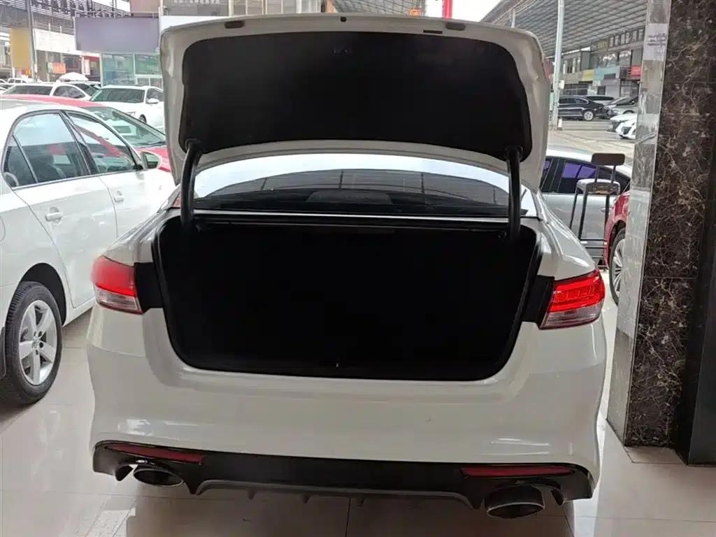 Kia K5 2016 1.6T Automatic LUX — миниатюра 19