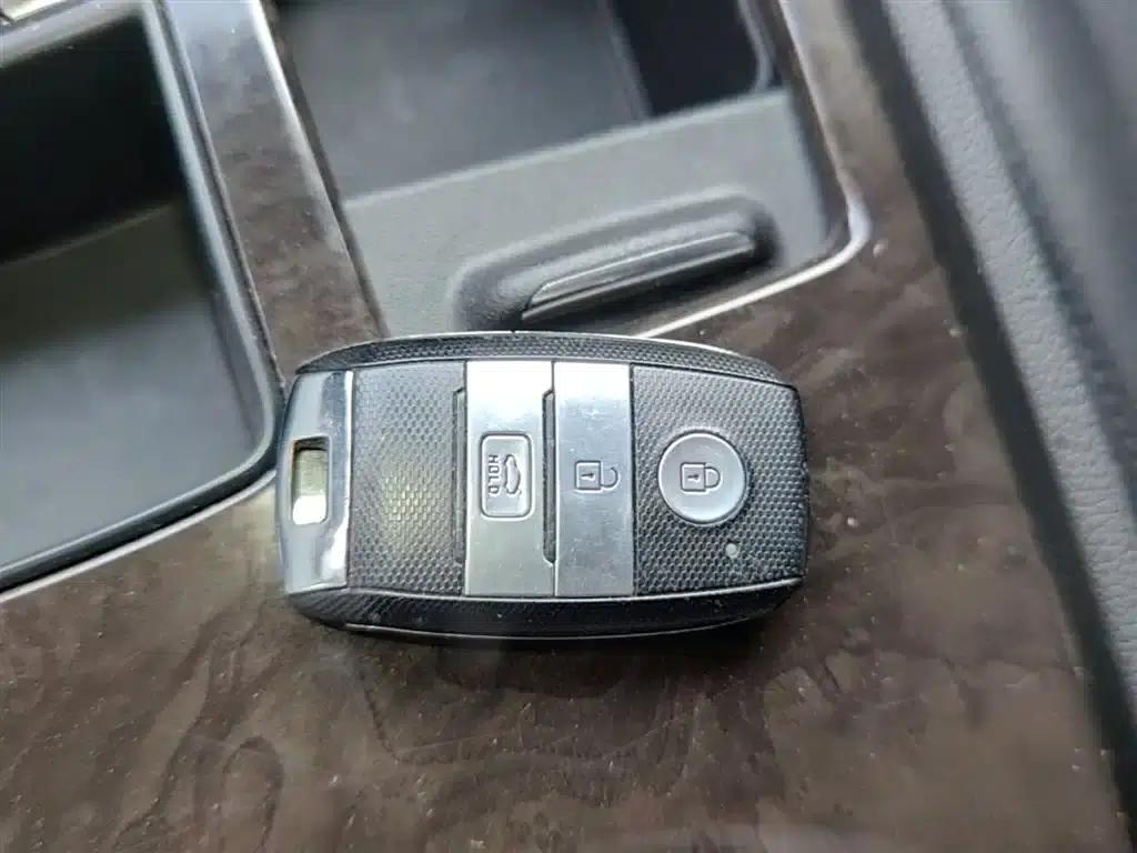 Kia K5 2016 1.6T Automatic LUX — миниатюра 9