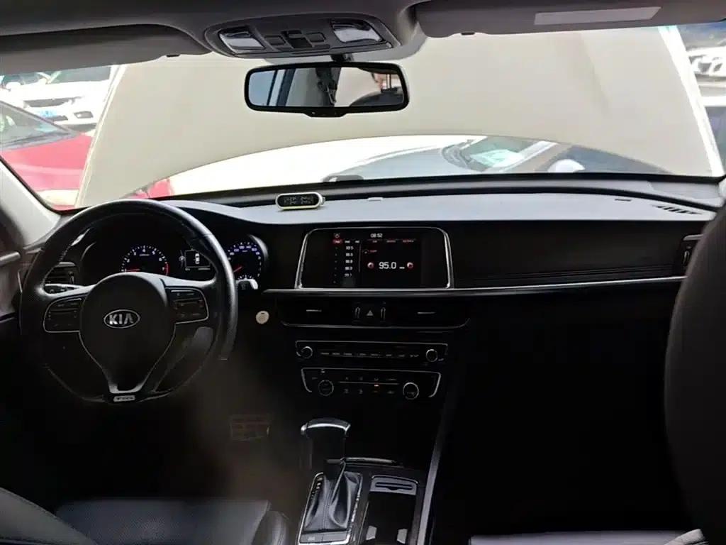 Kia K5 2016 1.6T Automatic LUX — миниатюра 10